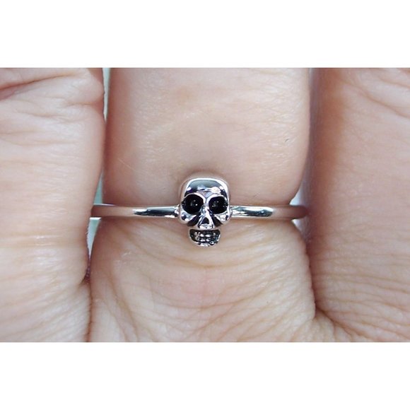 925 STERLING SILVER Dainty Phantom Skull Ring Goth Punk - Picture 3 of 14